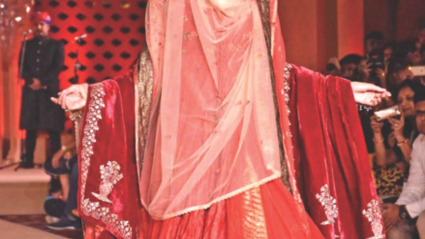 deepika.jpg