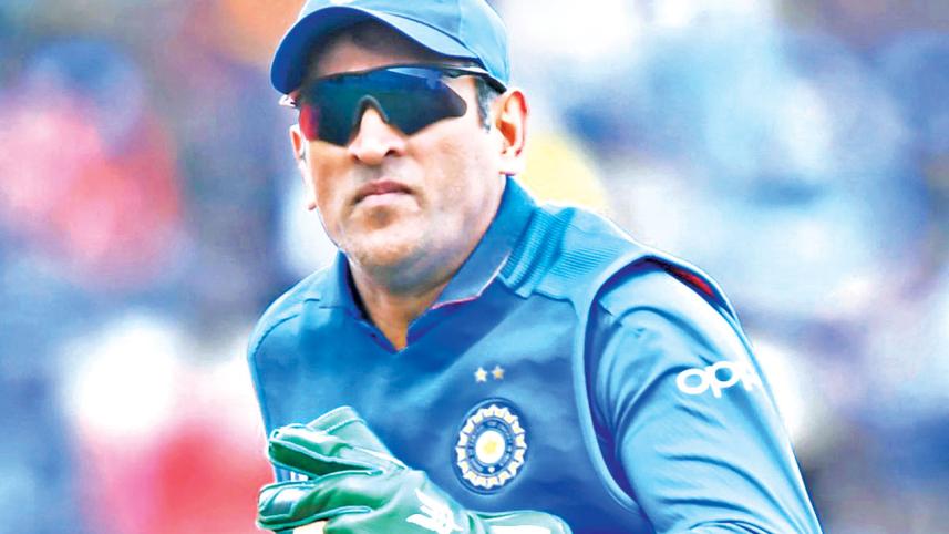 Dhoni.jpg