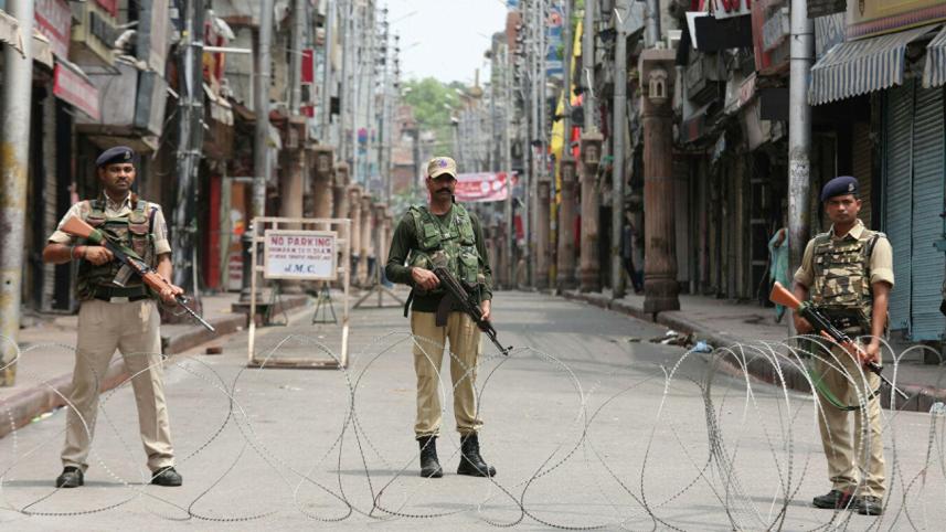 Diverging Gulf responses kashmir.jpg