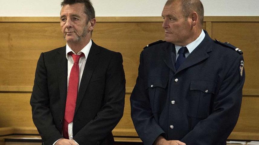 Drummer-Phil-Rudd.jpg