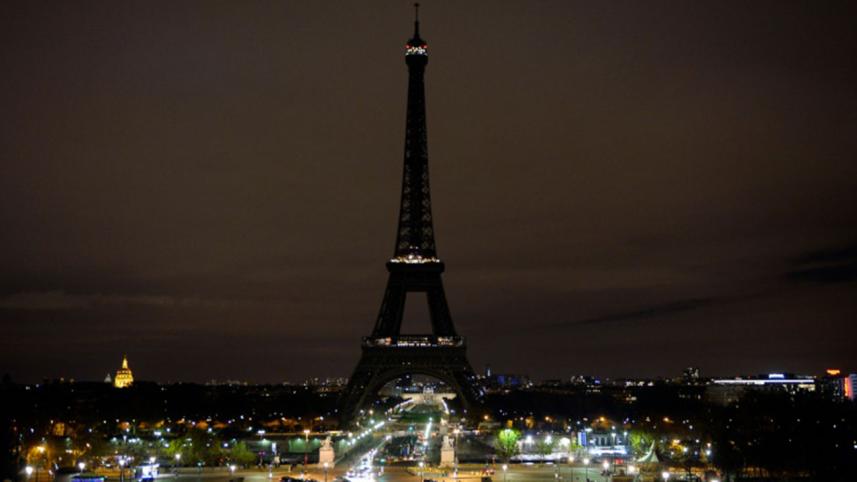 Effle-Tower-wb.jpg