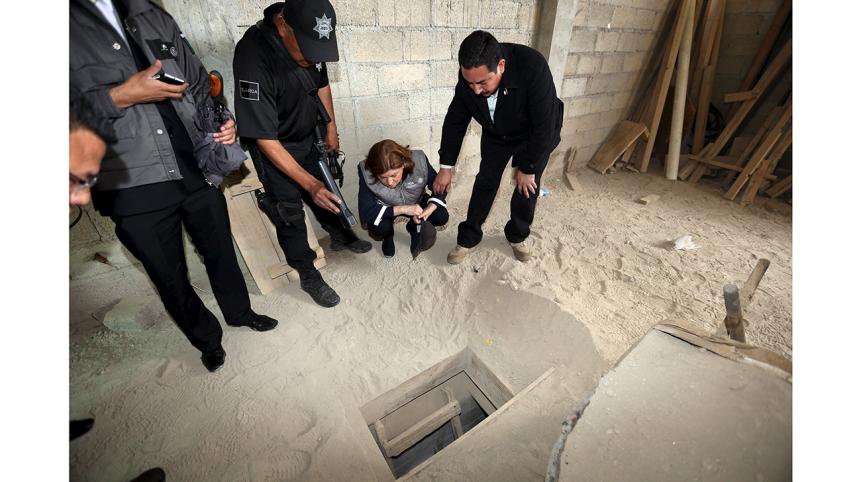 EL-Chapo-1WB.jpg