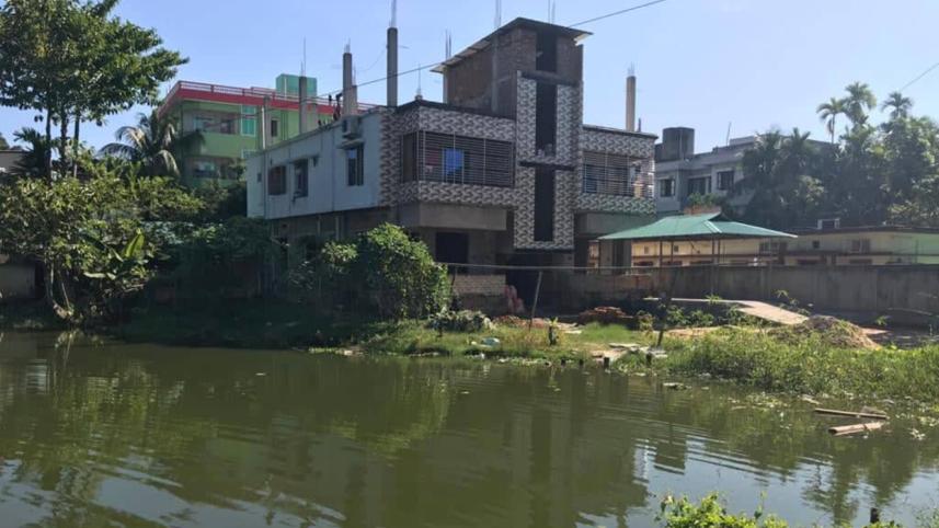 filling up pond.jpg