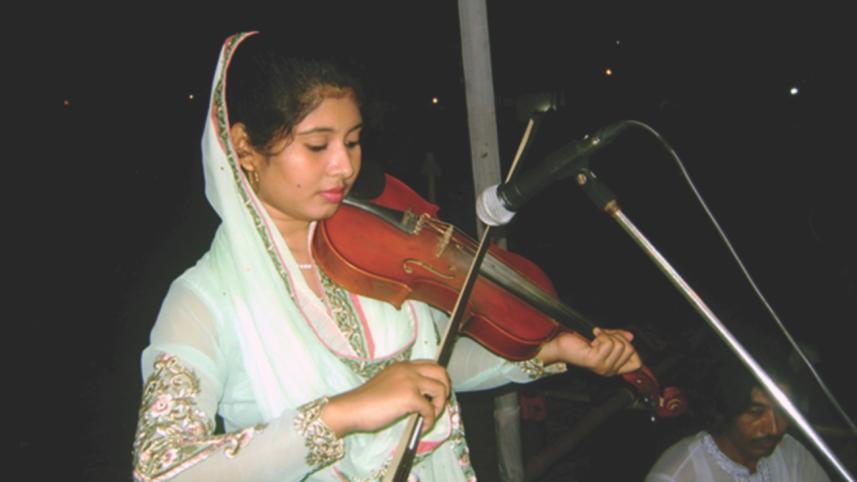 folk festival.jpg