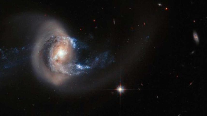 Galaxy--1WB.jpg