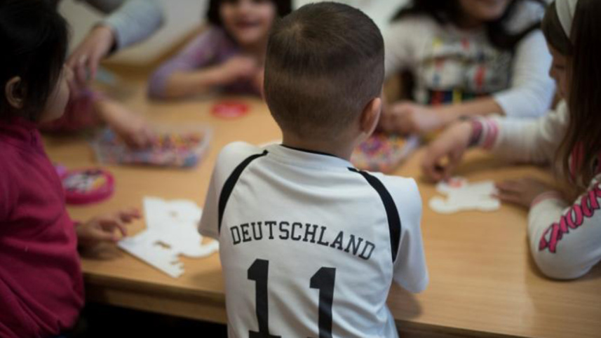 Federal,Office,Migration,300,000,refugees,arrive,Germany,this,year,BAMF,head,Frank-Juergen Weise,told,newspaper