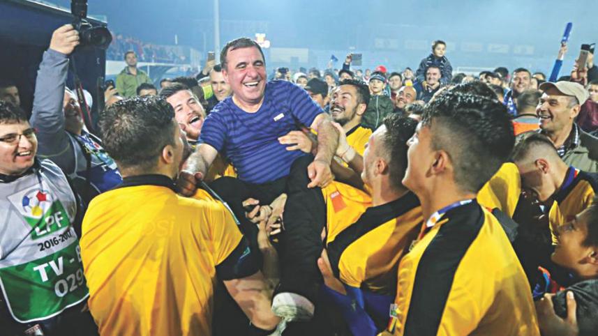 hagi.jpg