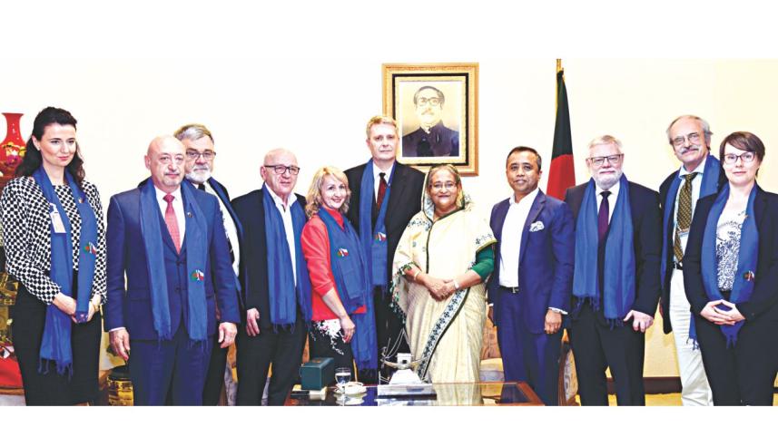 hasina ipu.jpg