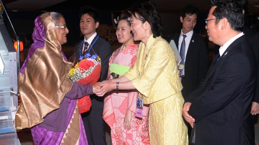 hasina japan.jpg