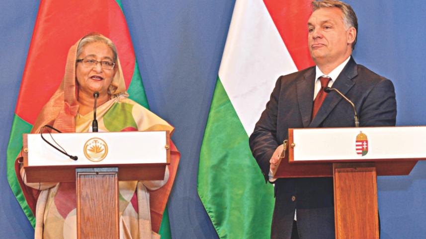 hasina viktor.JPG
