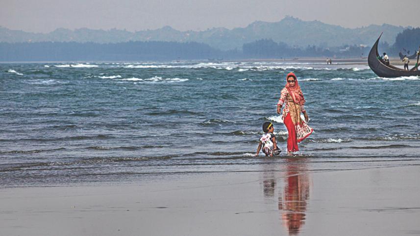 Hit The Beach 1.jpg