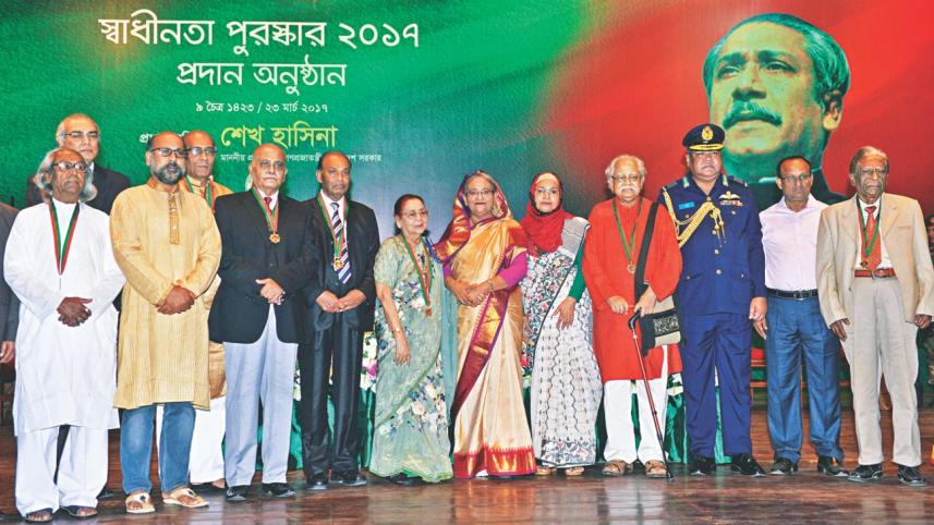 independence award.jpg