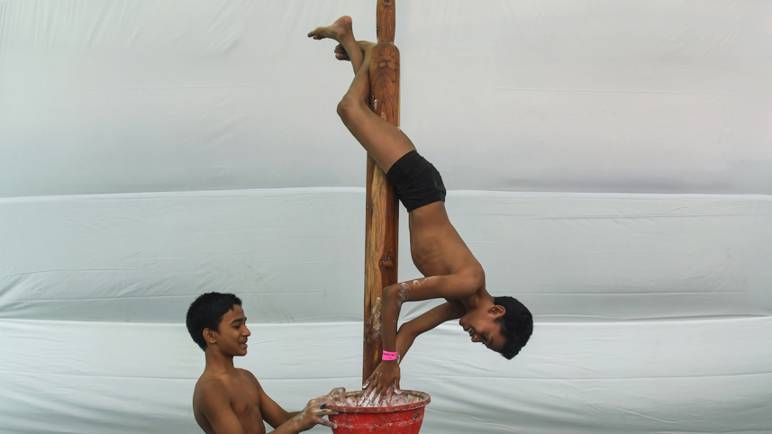 India yoga.jpg