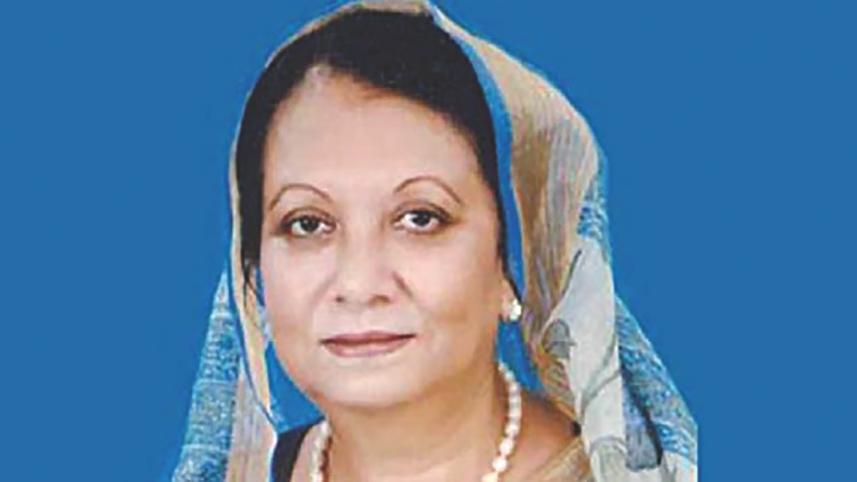 Ismat ara.jpg