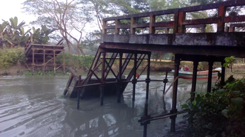 Jkt bridge 3.jpg