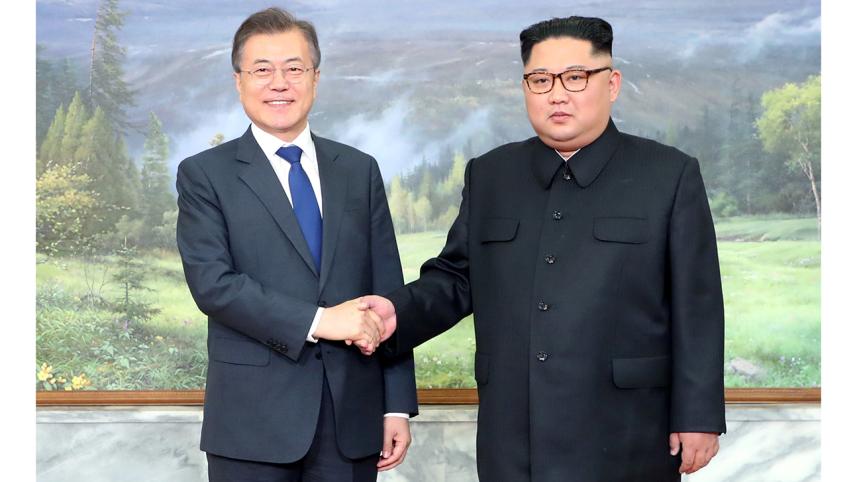 koreas.JPG