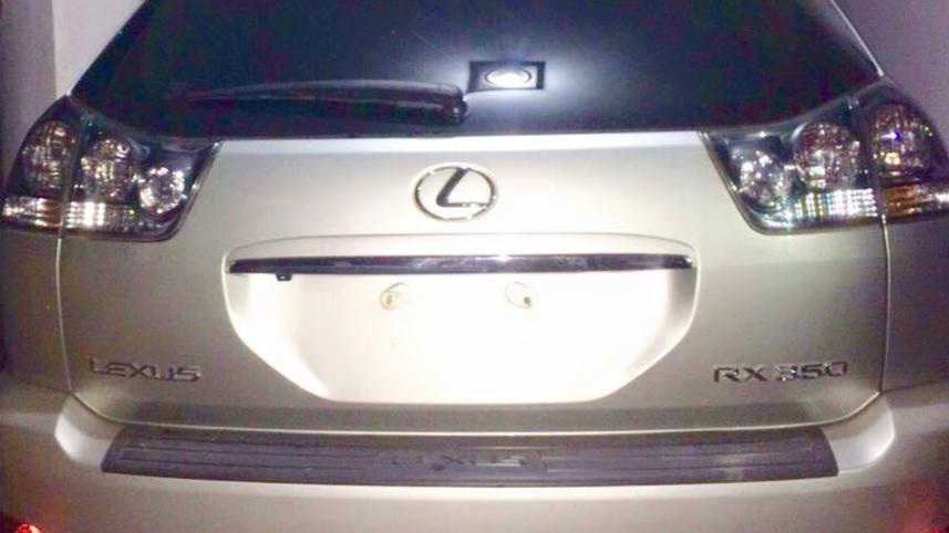LEXUS-2WB.jpg