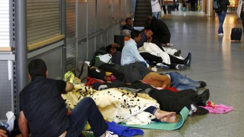 migrants_Reuters.jpg