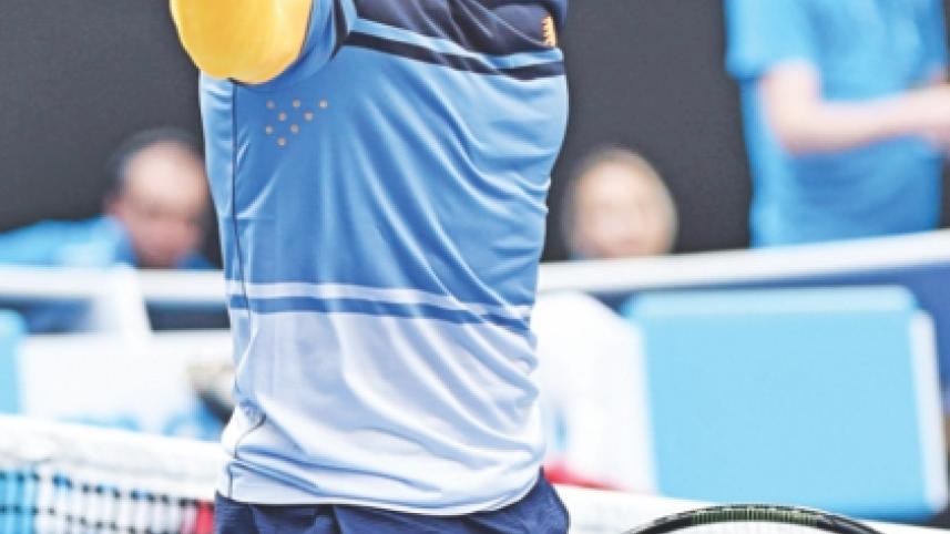 milos.jpg
