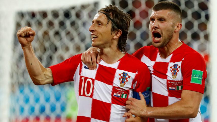 Modric-Argentina.JPG