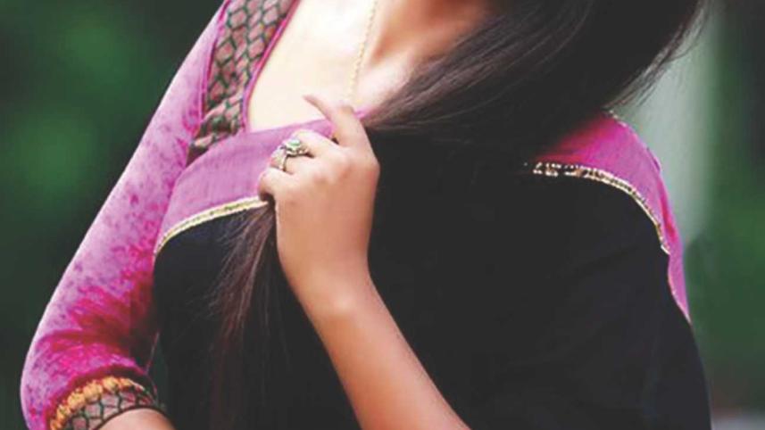 Moushumi Hamid