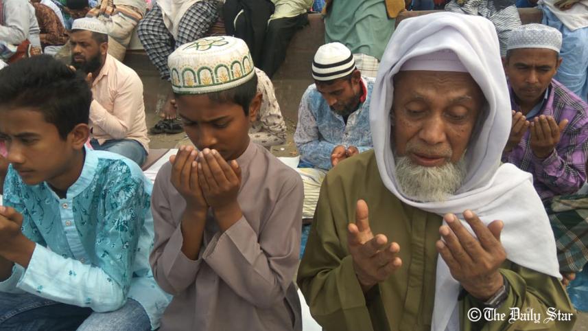 munajat_Rashed.jpg