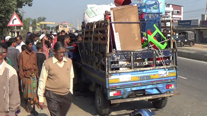 Mymensingh-road-crash.jpg