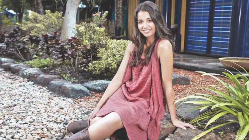 Naomi Scott