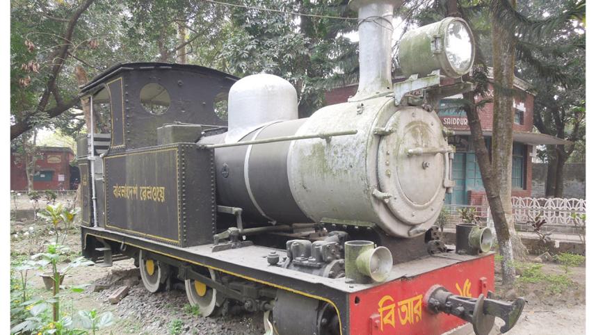 old train 1.jpg