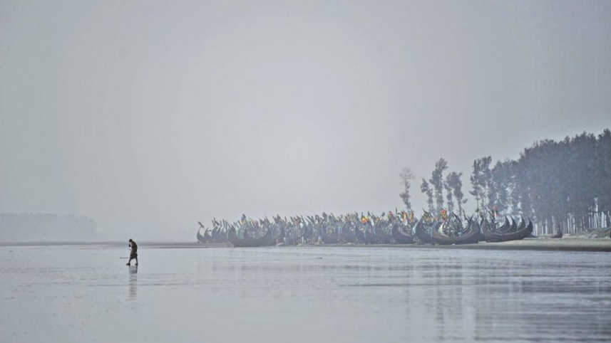 on_black_water1.jpg