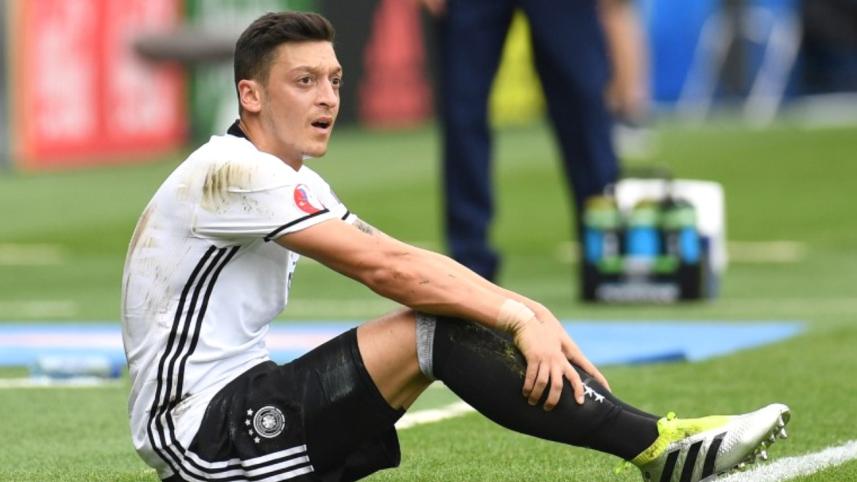 ozil.jpgns_.jpg
