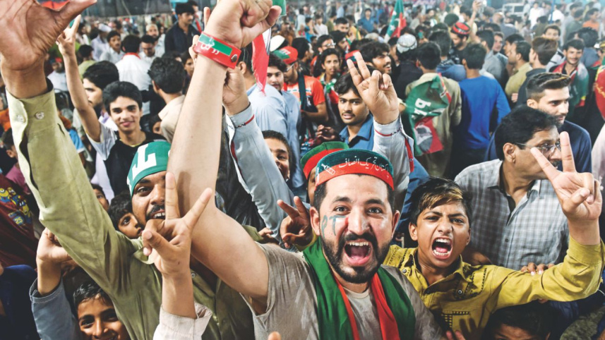 pak election 25.jpg