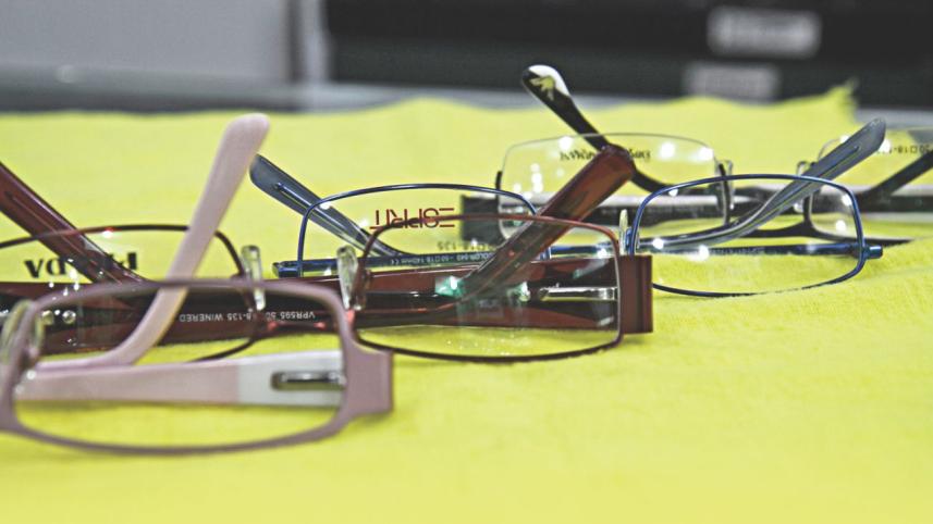 Places for eyewear