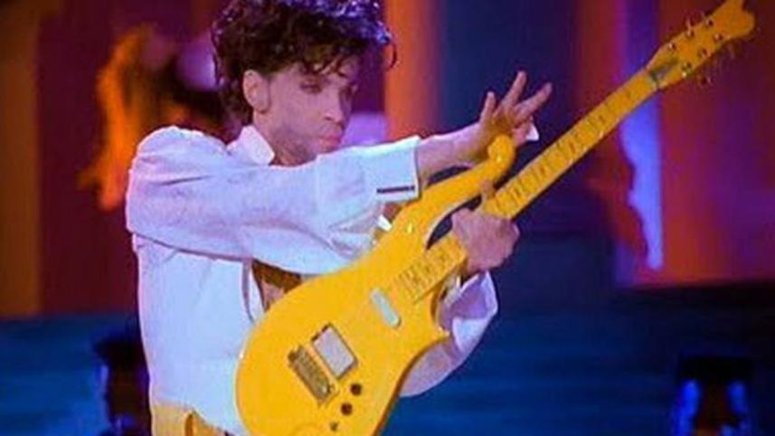 Yellow Cloud electric guitar, pop star Prince, Prince guitar auction