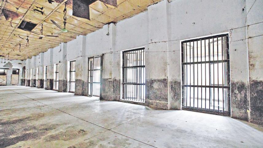 prisoners ward.jpg