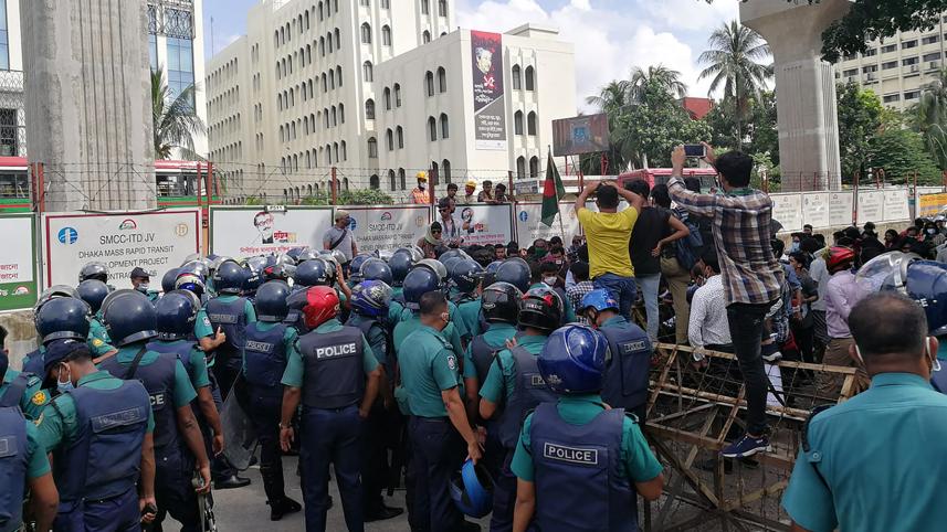 protesters web.jpg