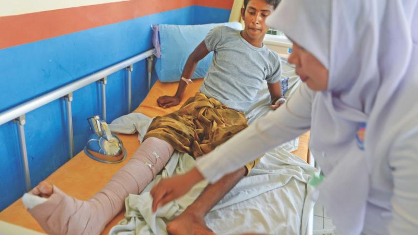 rescued-Bangladeshi-migrant.jpg