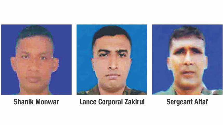 shainik monwar.jpg