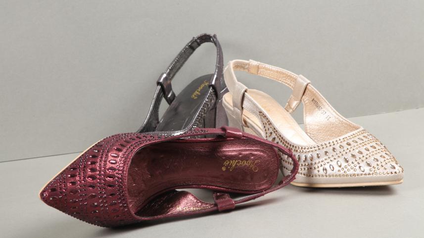 shoes1.jpg
