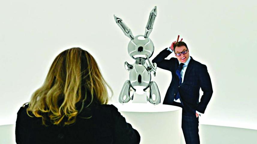 Jeff Koons sculpture 
