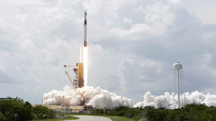 spacex.JPG