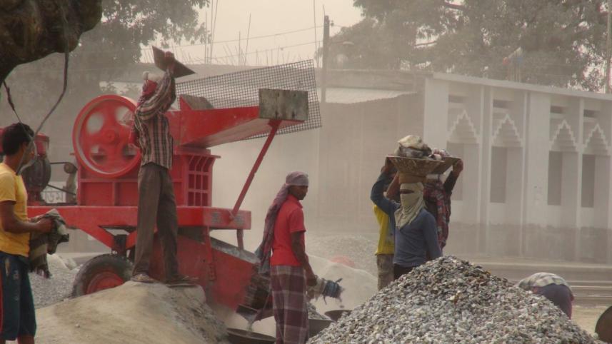 stone crushing