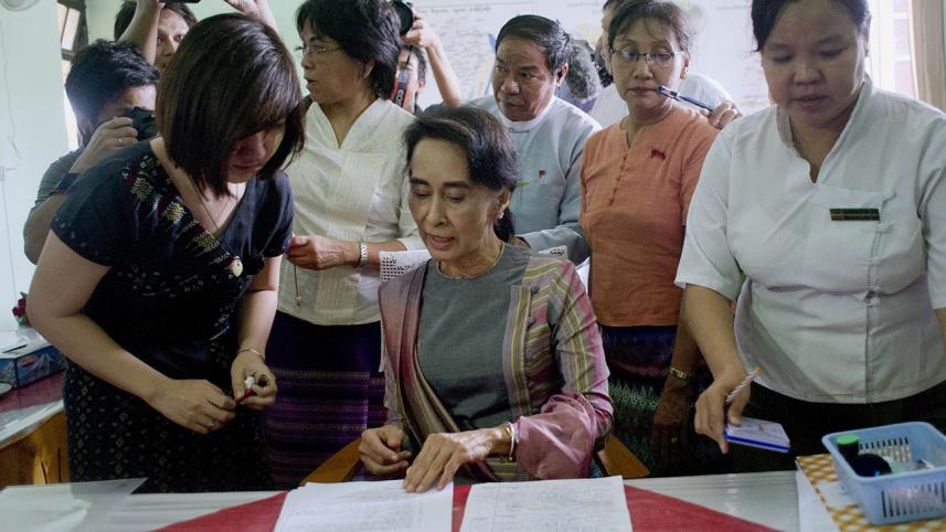suu kyi.jpg