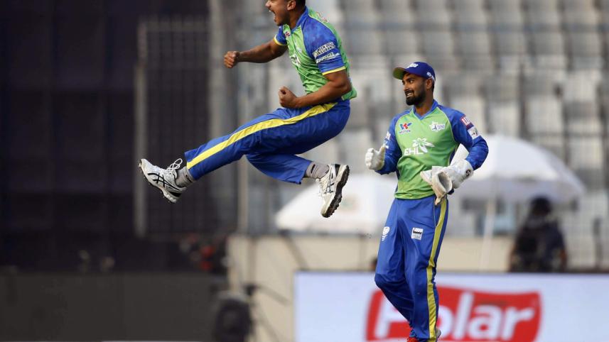 Taskin Ahmed.jpg