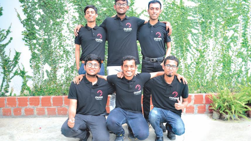 Team OLEEK.jpg