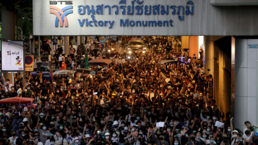 Thai PM.jpg