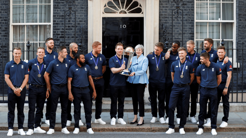 Theresa-May.gif