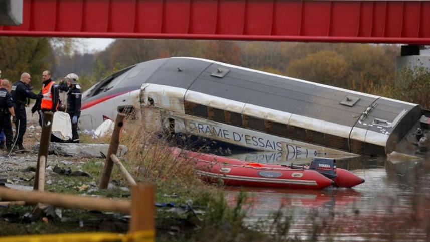 train-derailment.jpg