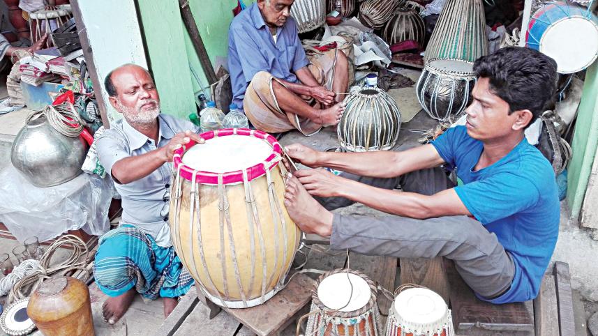 Two-artisans-working.jpg
