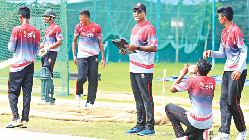 u19 cric team.jpg